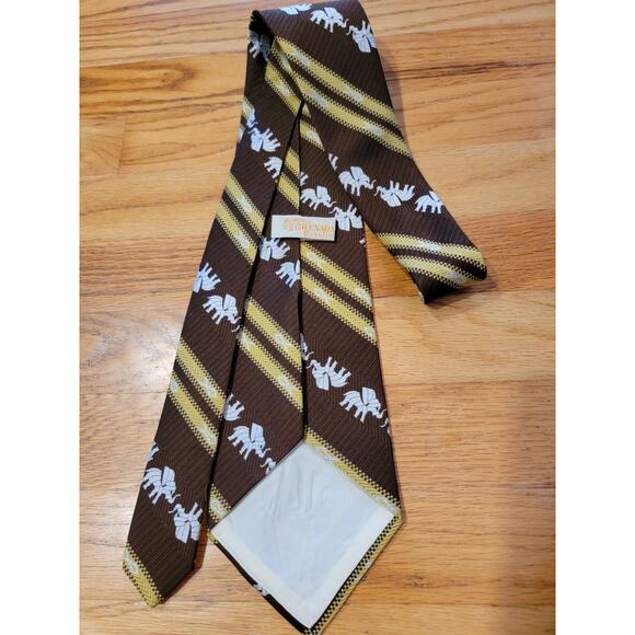 Vintage Elephant Safari Grenada by Excello Men's Tie 100% Polyester over 4" wide - Picture 6 of 10